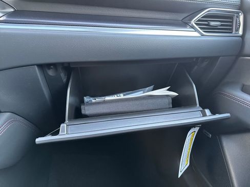 New 2025 MAZDA CX-5 Carbon Edition image 32