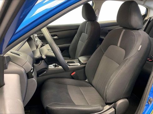 Certified 2024 Nissan Sentra SV image 15