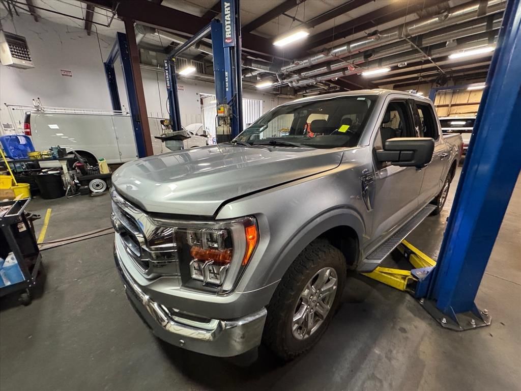 Used 2021 Ford F150 XLT w/ Equipment Group 302A High RWD image 9