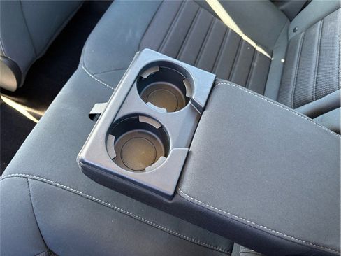 Used 2020 Ford Fusion SE image 37