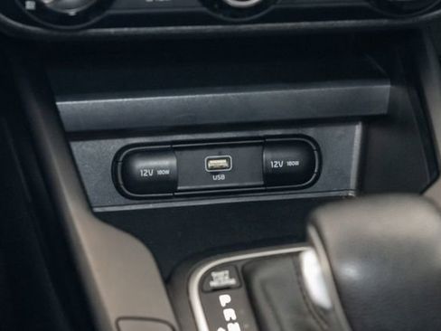 Used 2024 Kia Soul LX w/ Option Group 015 FWD image 18