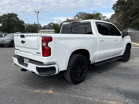 Used 2024 Chevrolet Silverado 1500 RST AWD/4WD image 5