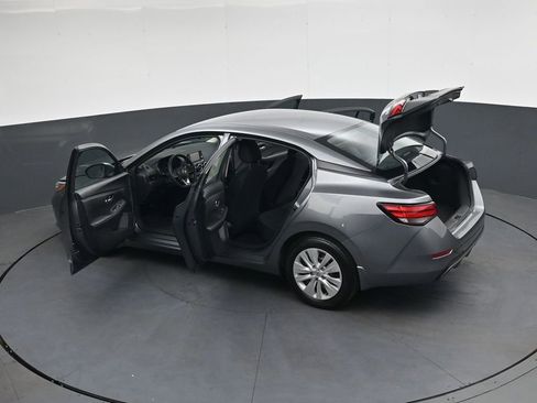 Used 2023 Nissan Sentra S FWD image 32
