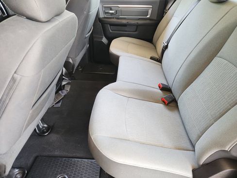 Used 2021 RAM 1500 Classic SLT RWD image 21
