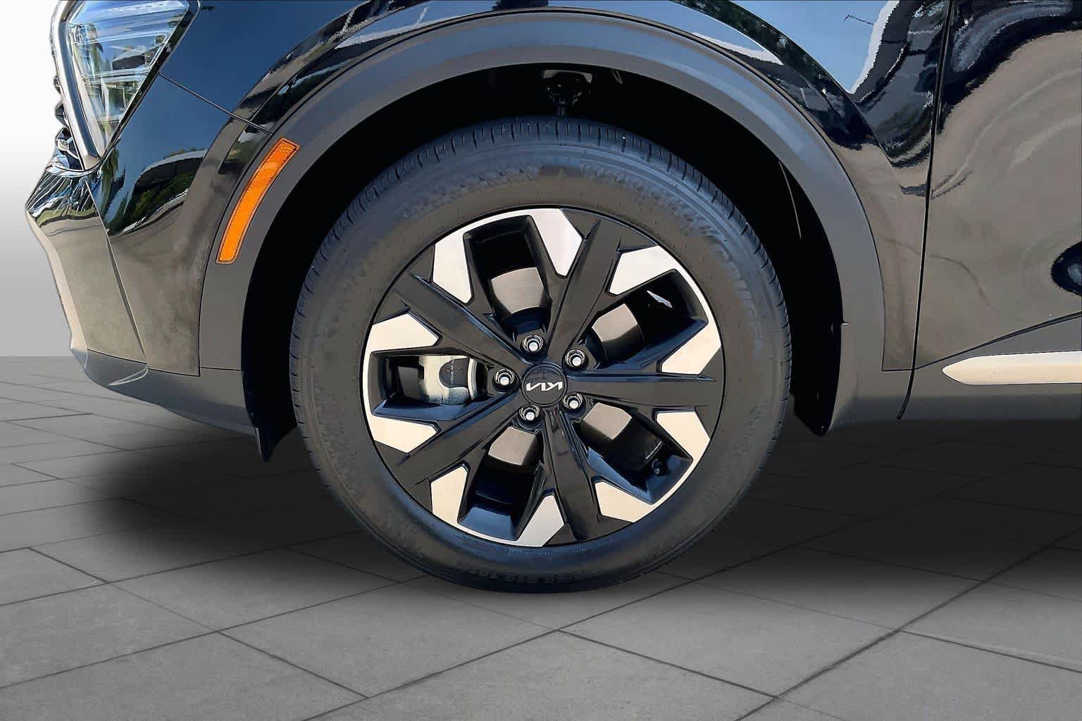 Used 2024 Kia Sportage X-Line AWD/4WD image 11