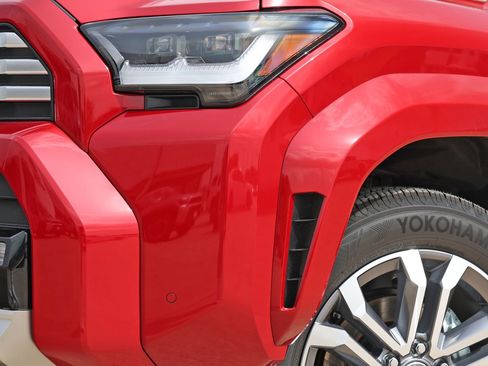 New 2026 Toyota 4Runner Limited AWD/4WD image 12