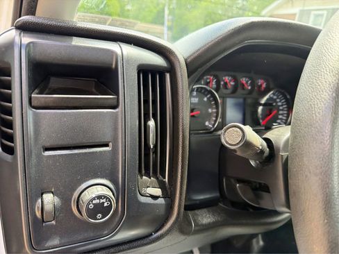 Used 2014 Chevrolet Silverado 1500 W/T RWD image 15