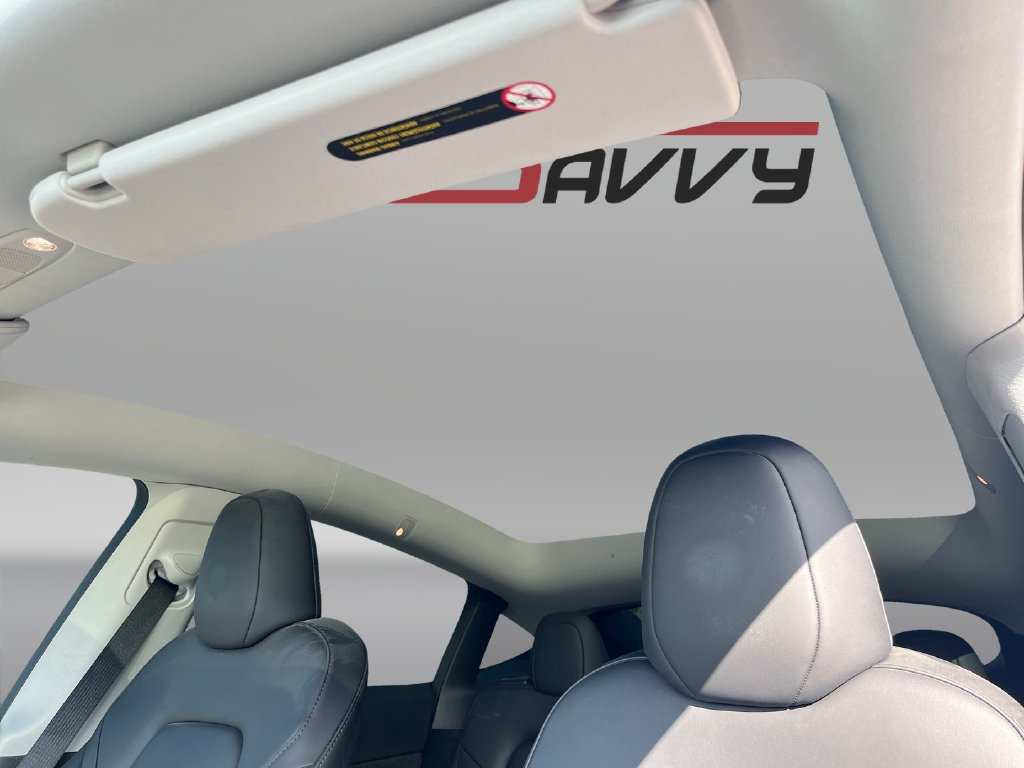 Used 2025 Tesla Model Y Long Range RWD image 12