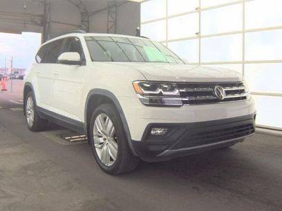 Used 2020 Volkswagen Atlas SE w/ Panoramic Sunroof Package