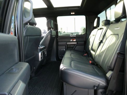 Used 2022 Ford F350 Platinum image 19