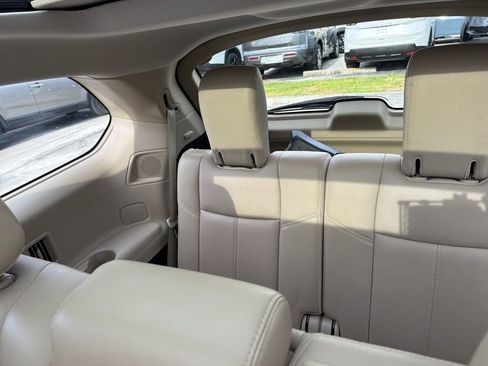 Used 2019 Nissan Pathfinder Platinum w/ Cargo Package FWD image 34
