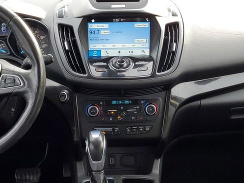 Used 2018 Ford Escape Titanium AWD/4WD image 32