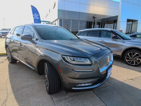 Used 2023 Lincoln Nautilus Reserve w/ Equipment Group 202A AWD/4WD image 2