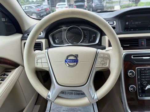 Used 2015 Volvo XC70 T6 Premier Plus AWD/4WD image 20