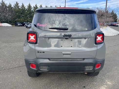 Used 2019 Jeep Renegade Sport image 6