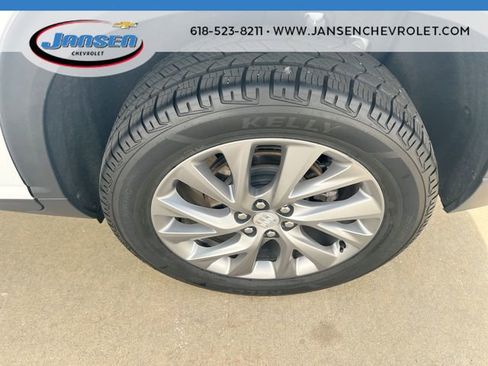 Used 2025 Buick Enclave Preferred image 32