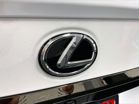 Used 2024 Lexus ES 350 F Sport w/ Accessory Package (Z1) FWD image 31
