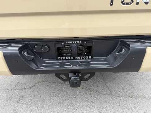 Used 2017 Toyota Tundra Limited w/ Limited Premium Package image 53