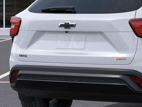 New 2026 Chevrolet Trax RS FWD image 14