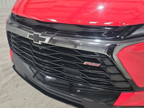 Used 2023 Chevrolet Blazer RS w/ Driver Confidence II Package image 9