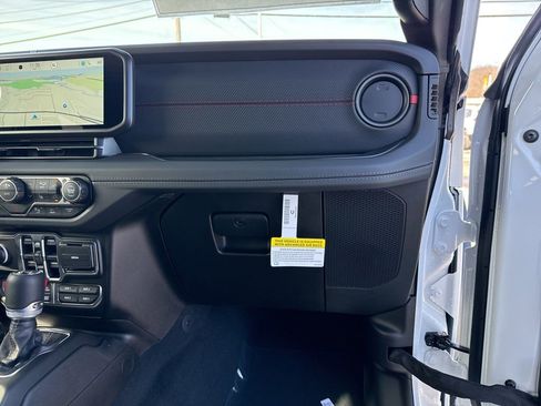 New 2026 Jeep Wrangler Unlimited Rubicon 392 image 31