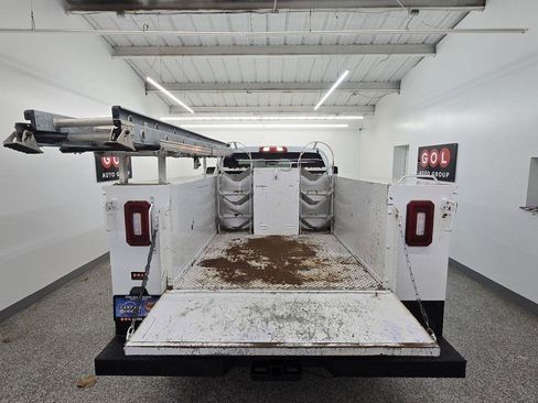 Used 2018 Chevrolet Silverado 2500 LT image 6