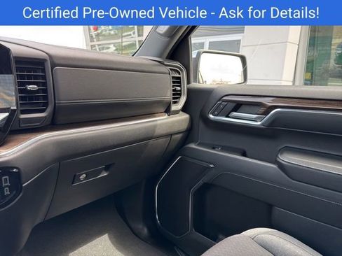 Used 2023 Chevrolet Silverado 1500 LT AWD/4WD image 16