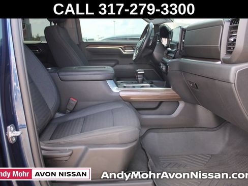 Used 2022 Chevrolet Silverado 1500 RST w/ Z71 Off-Road Package AWD/4WD image 19