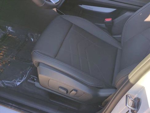 New 2026 BMW X1 xDrive28i AWD/4WD image 4