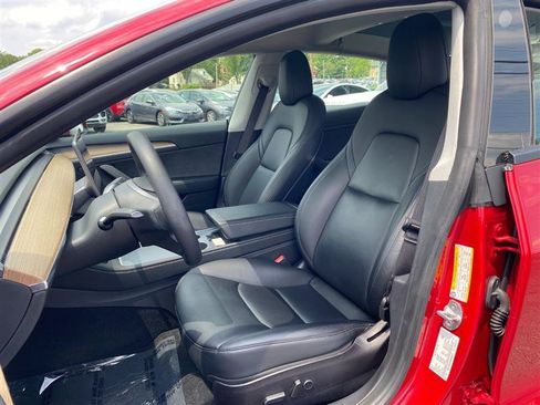 Used 2022 Tesla Model 3 Long Range AWD/4WD image 12