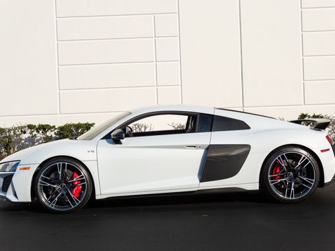 Used 2023 Audi R8 V10 performance image 25