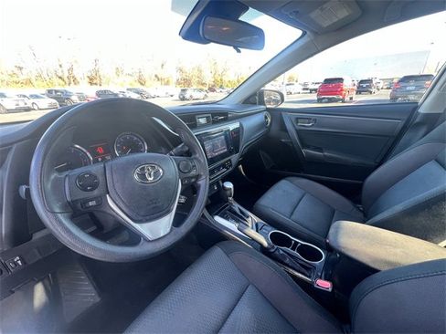 Used 2018 Toyota Corolla LE w/ Carpet Mat Package (TMS) image 6