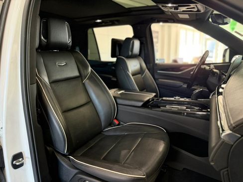 Used 2021 Cadillac Escalade Sport AWD/4WD image 20