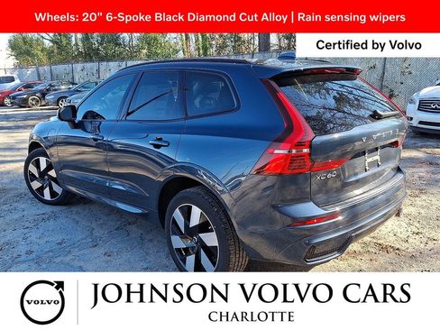 Certified 2025 Volvo XC60 T8 Plus w/ Protection Package Premier AWD/4WD image 11