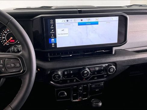 Used 2024 Jeep Wrangler Unlimited Sport AWD/4WD image 6