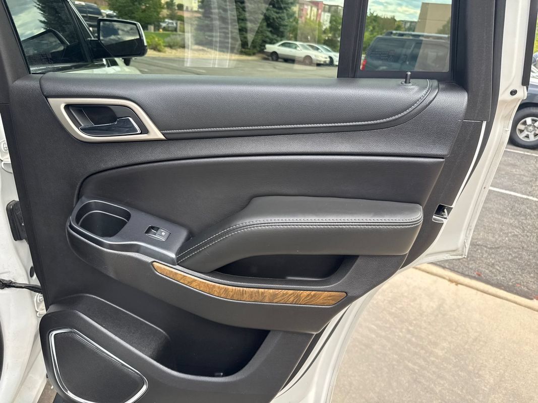 Used 2018 GMC Yukon Denali w/ Denali Ultimate Package AWD/4WD image 15