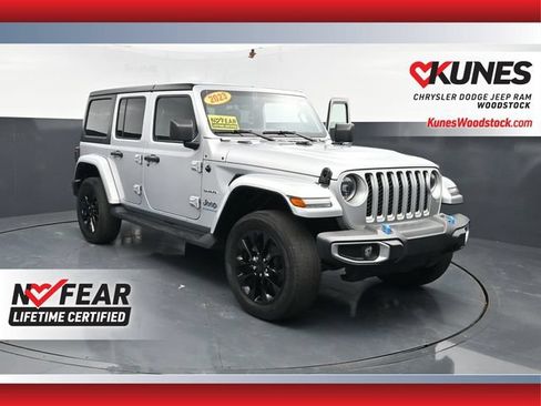 Used 2023 Jeep Wrangler Unlimited Sahara w/ Cold Weather Group AWD/4WD image 1