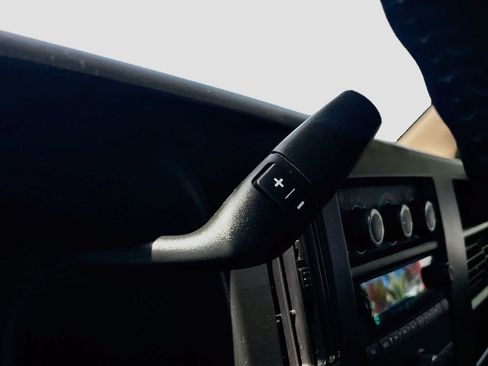 Used 2023 Chevrolet Express 2500 w/ Driver Convenience Package RWD image 16