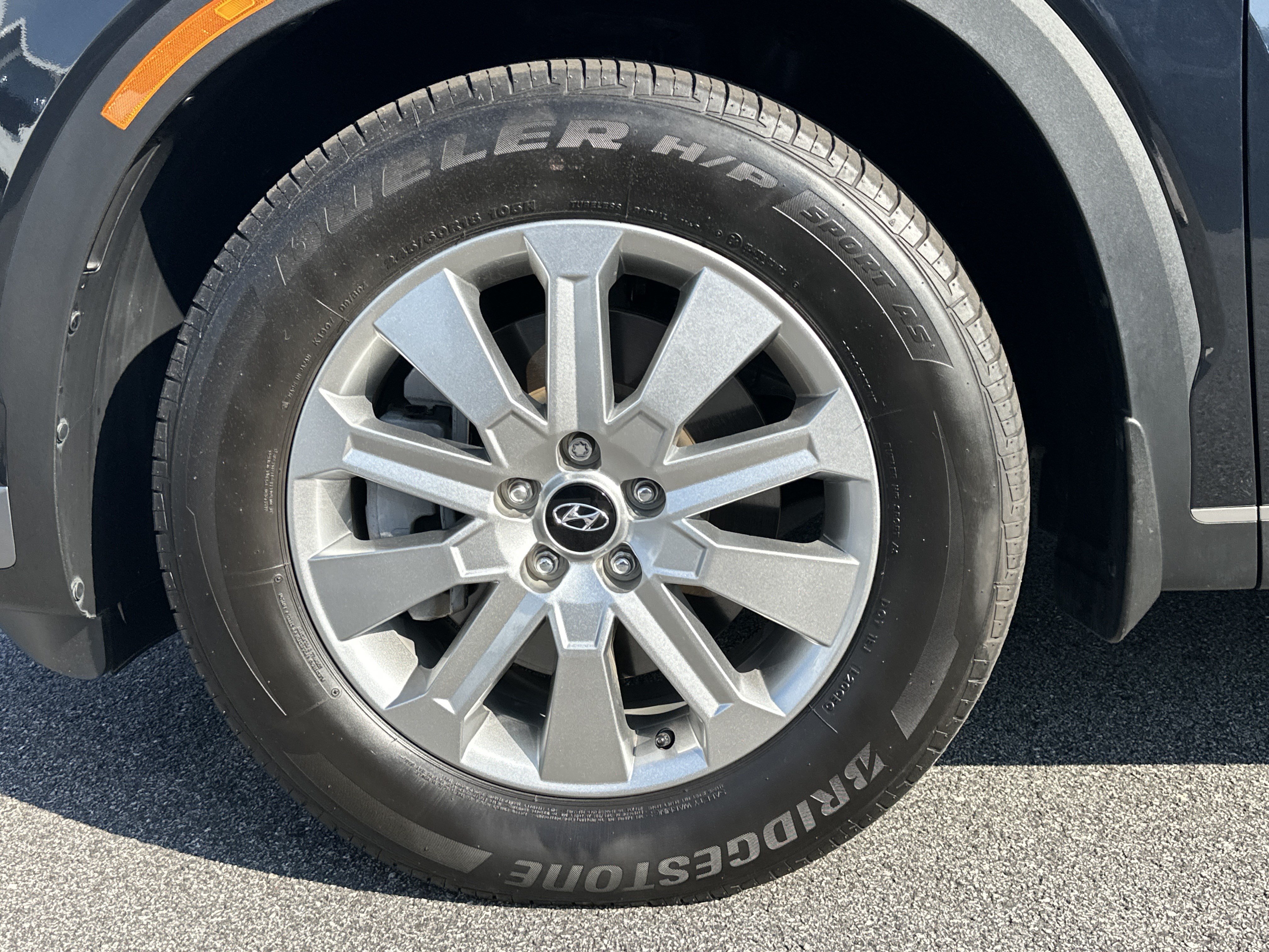 Used 2024 Hyundai Palisade SEL FWD image 12