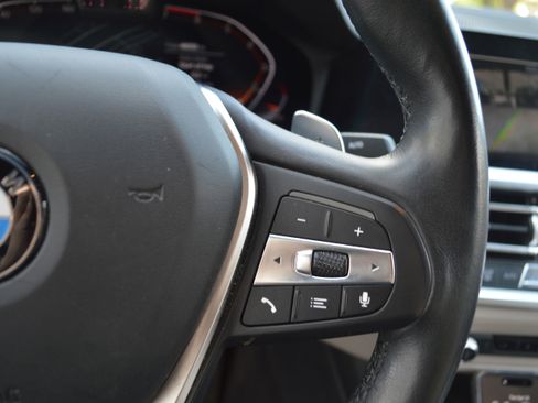 Used 2019 BMW 330i Sedan w/ Premium Package image 16