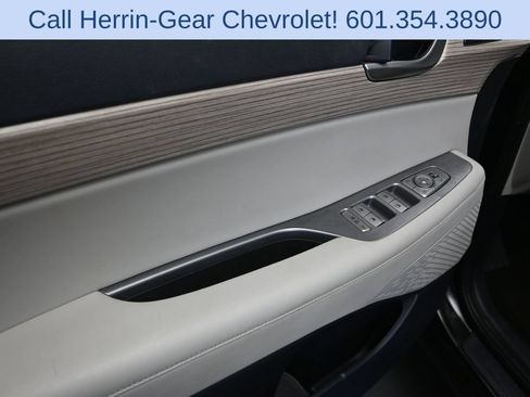 Used 2021 Hyundai Palisade SEL w/ Premium Package FWD image 11