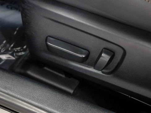 Used 2023 Lexus IS 300 w/ Comfort Package RWD image 21