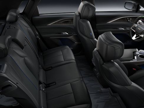 New 2026 Cadillac Lyriq V w/ LPO, Floor Liner Package image 30