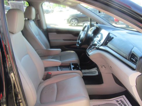 Used 2022 Honda Odyssey EX-L image 11