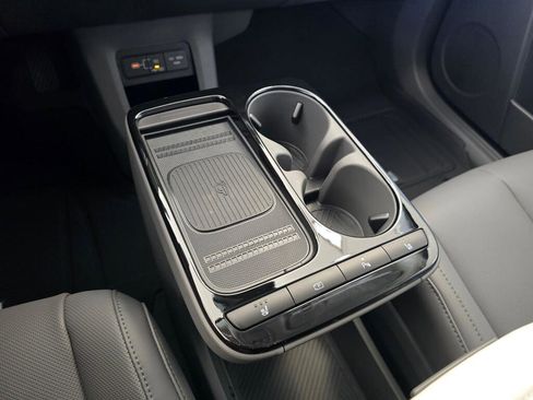 New 2026 Hyundai Ioniq 5 SEL image 32