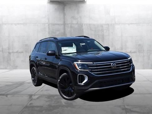 New 2026 Volkswagen Atlas SE AWD/4WD image 2
