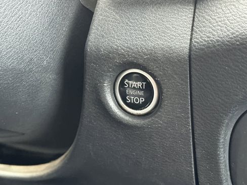 Certified 2023 Nissan Frontier S image 26