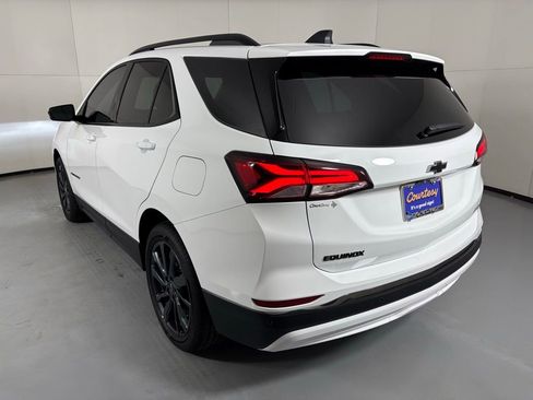 Used 2023 Chevrolet Equinox RS image 7