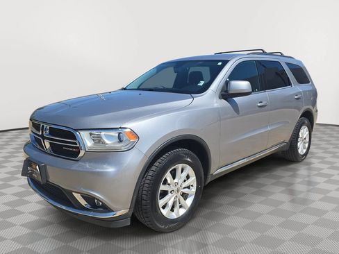 Used 2019 Dodge Durango SXT AWD/4WD image 3