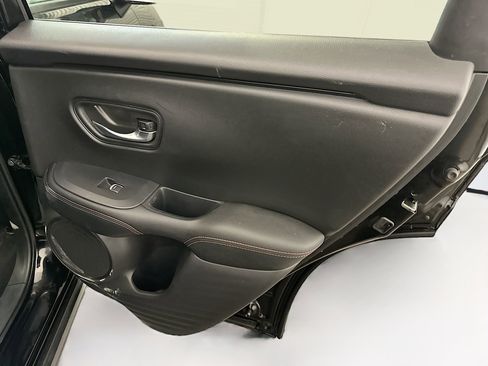 Used 2024 Honda HR-V Sport image 30